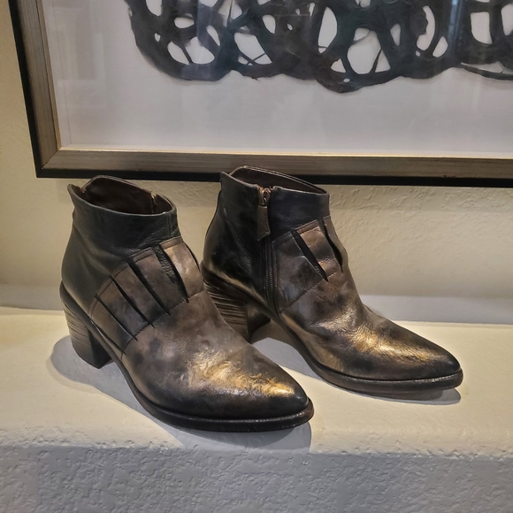 La Bottega Di Lisa Black & Bronze Ankle Boots for Women Size 38.5 Italy - Picture 1 of 13